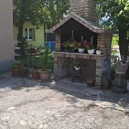 Apartman - Tahric *